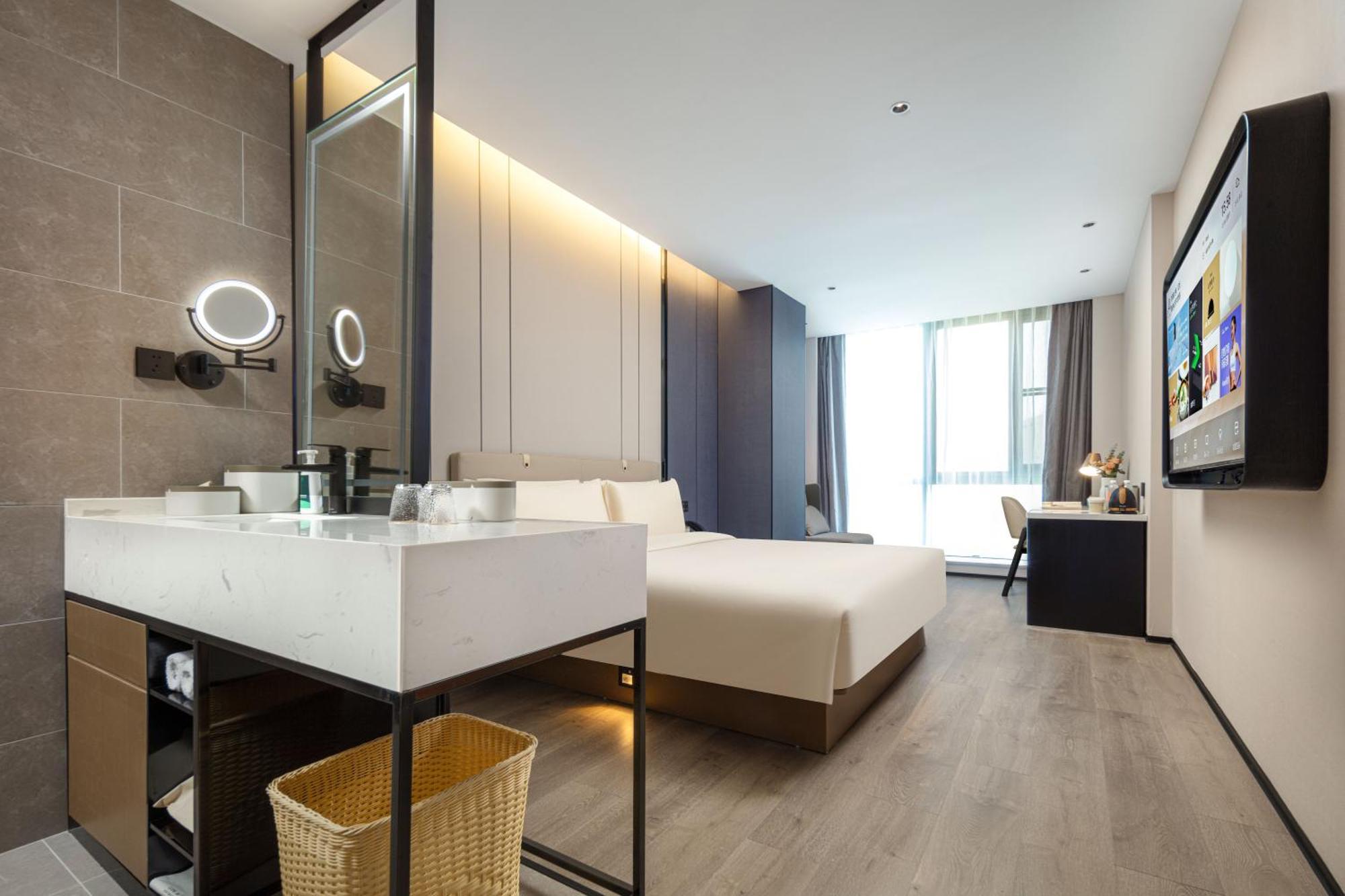 Atour Pudong Jinqiao Metro Station Hotel
